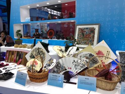 光谷創(chuàng)業(yè)咖啡閃耀登場(chǎng)深圳文博會(huì)，創(chuàng)新孵化助力文化產(chǎn)業(yè)騰飛